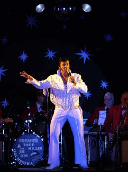 Elvis-Rivermead-107